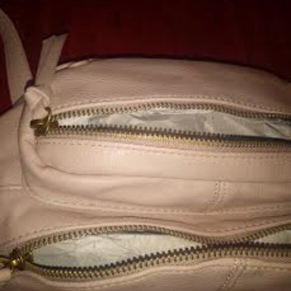 No Boundaries Cafe Tan Colored Casual Fanny Pack or Sling NWT - Picture 5 of 5